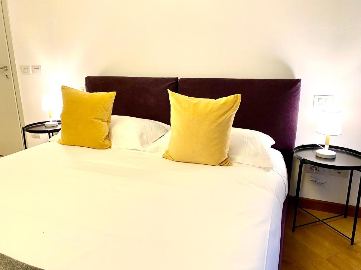 Palazzina B - Smart Rooms Genova Eksteriør billede
